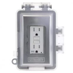 White 1-Gang Extra-Duty Non-Metallic While-In-Use Weatherproof Horizontal/Vertical Receptacle Cover by Commercial Electric